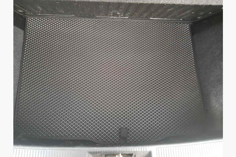 Fiat Punto Grande/EVO 2006-2018 гг. Коврик багажника EVA (черный) Image