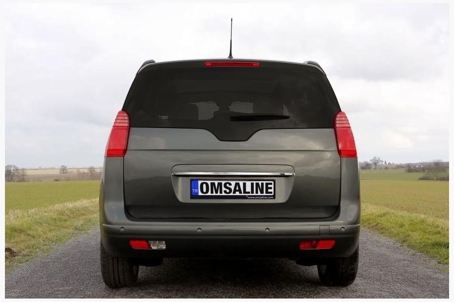 Peugeot 5008 2009-2016 гг. Хромированная накладка над номером OmsaLine (нержавейка) Image