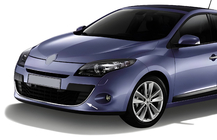 Renault Megane III 2009-2016 гг. Накладка на передний бампер 2013-2016 (HB, нерж сталь) фото 1