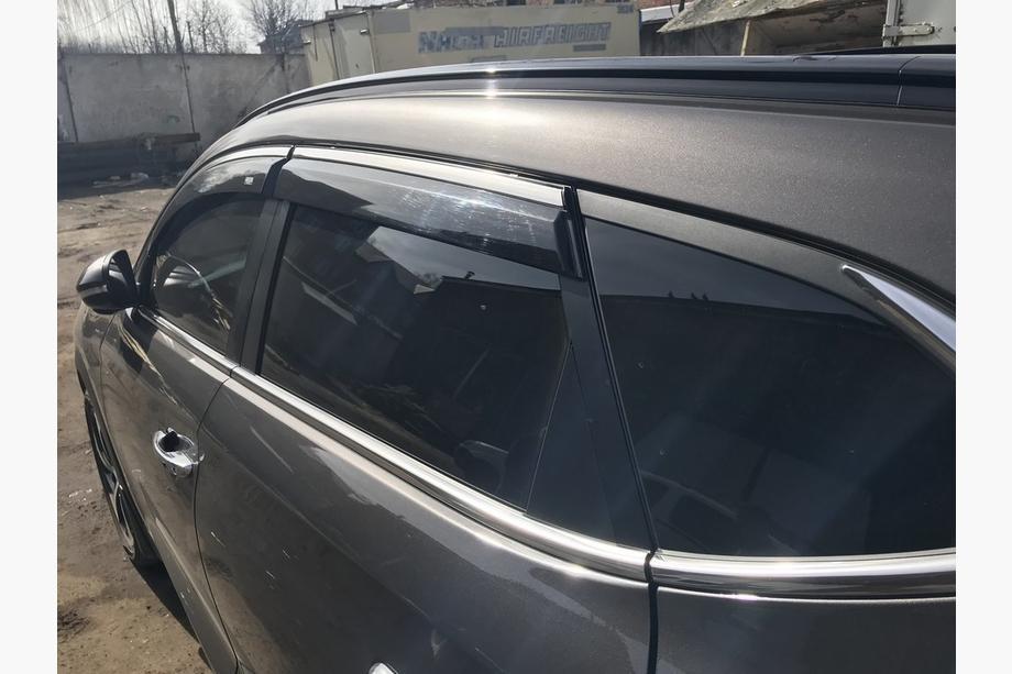 Hyundai Tucson TL 2016-2021 гг. Ветровики с хромированной полосой (4 шт, Niken) Фото 3