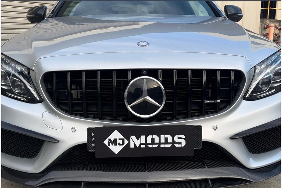 Mercedes C-class W205 2014-2021 гг. Передняя решетка Panamericana GT Черная (для Avantgarde/AMG-Line/C43 AMG) Image