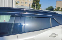 Peugeot 2008 2019- гг. Ветровики с хромированным молдингом (4 шт, Niken) фото 2
