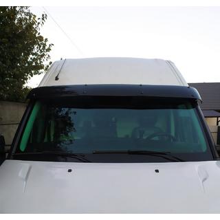 Козырек на лобовое стекло V2 (черный глянец, 5мм) Iveco Daily 2014- гг. фото 3