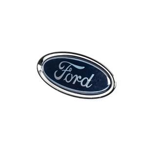 Передний эмблема (на клипсах) Ford Fiesta 2008-2017 гг. фото 2