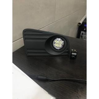 Противотуманная фара LED (пассажирская сторона) Volkswagen Crafter 2006-2016 гг.