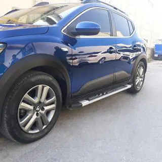 Молдинги на двери (4 шт) Dacia Sandero 2021- гг. фото 1