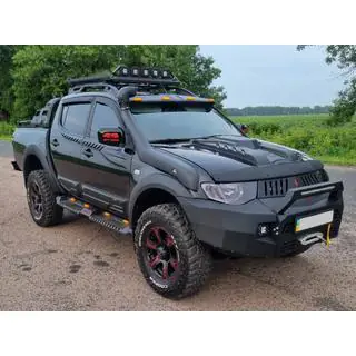 Молдинги Дверей (4 шт, ABS) Mitsubishi L200 2006-2015 гг. фото 3
