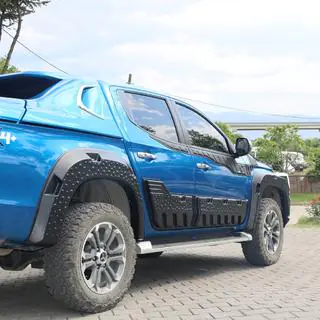 Расширители колесных арок V2 (2019+, EuroCap) Mitsubishi L200 2015-2024 гг. фото 2
