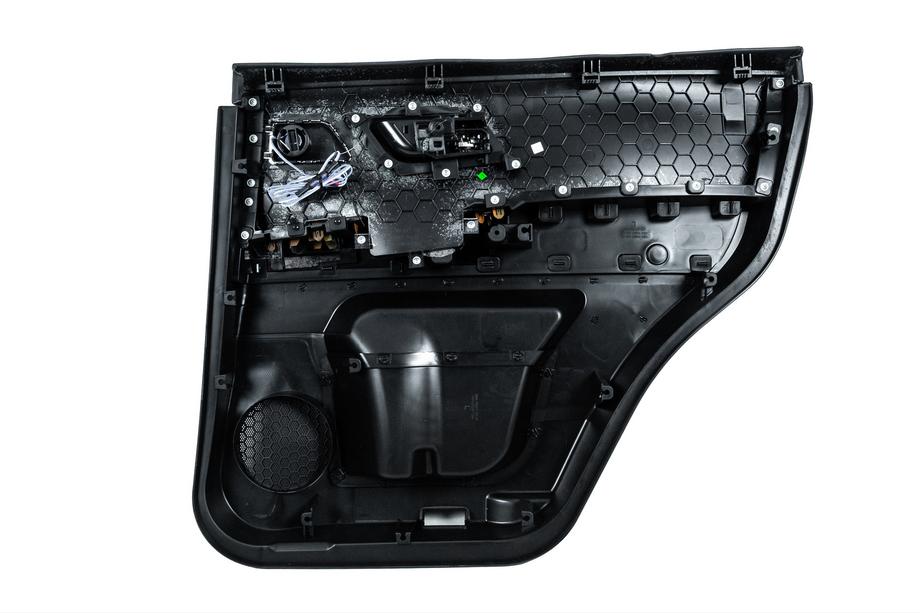 Toyota Land Cruiser 200 2007-2021 гг. Комплект апгрейда салона для LC300 Фото 73