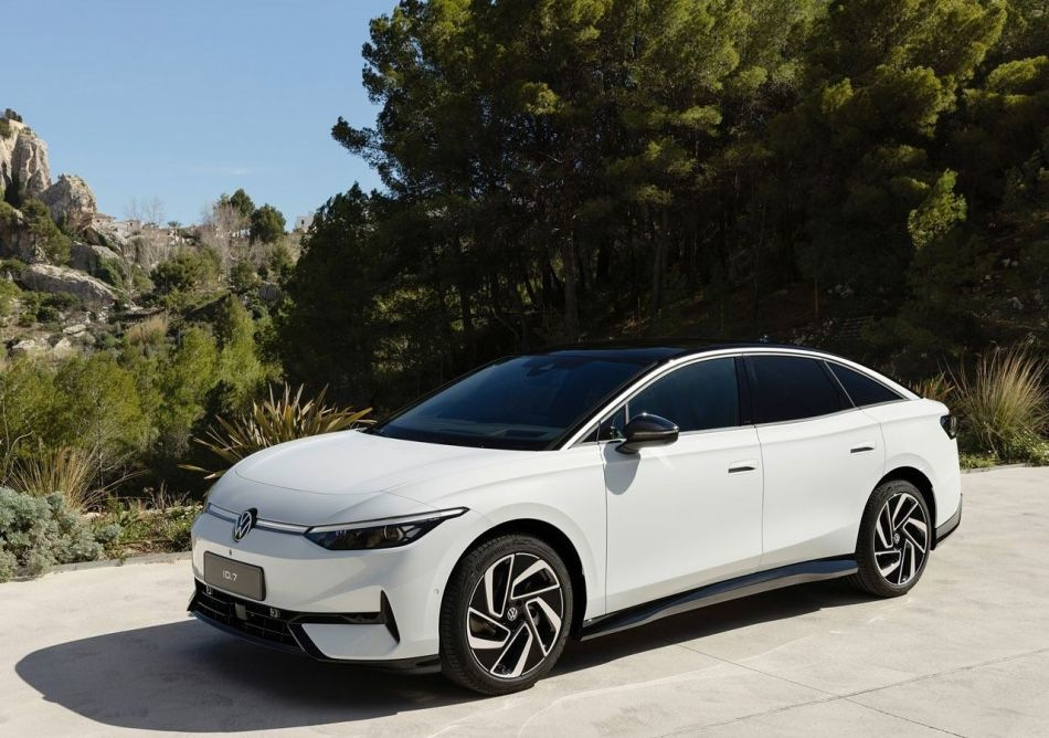 Обзор электрического заднеприводного лифтбека Volkswagen ID.7