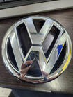 Volkswagen Jetta 2011-2018 гг. Передний значок 5C6 853 601 (2010-2014) Распродажа фото 2