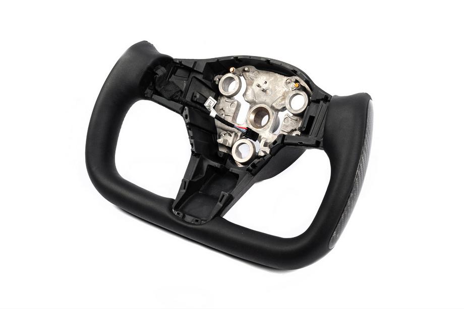 Tesla Model Y 2020- гг. Руль штурвал (Кожзам, Карбон, с подогревом) Image