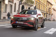 Mercedes-Benz EQB: элегантный электрический кроссовер фото 3