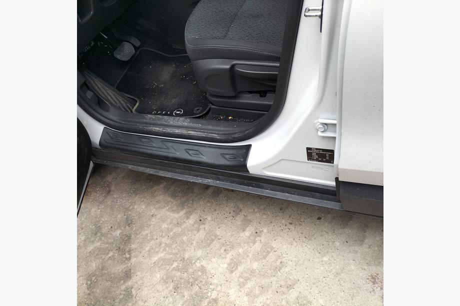 Opel Crossland X 2017-2024 гг. Накладки на дверные пороги EuroCap (4 шт, ABS) Image