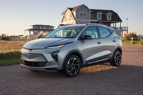 Электрический кроссовер Chevrolet Bolt EUV