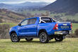 Toyota Hilux: легендарный пикап в обновленном виде фото 4