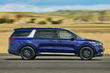 KIA Carnival четвертого поколения: новый взгляд на семейный минивэн фото 2