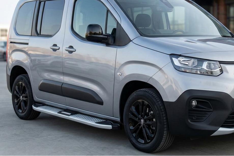 Fiat Doblo III 2023- гг. Боковые Подножки Mevsim Grey (2 шт., Алюминий) Image