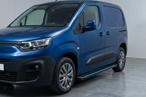 Fiat Doblo III 2023- гг. Боковые Подножки Maya Blue (2 шт., Алюминий) фото 1