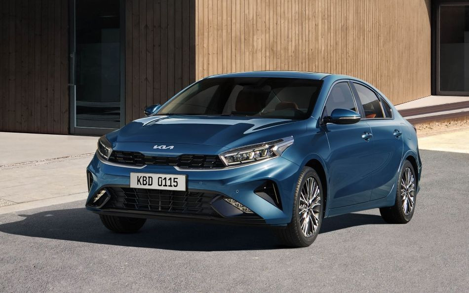 KIA Cerato: обновленный седан четвертого поколения