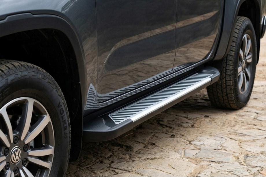 Ford Ranger 2022- гг. Боковые Подножки Line (2 шт., Алюминий) Image