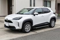 Toyota Yaris/Yaris Cross (XP210) 2020- гг. Боковые Подножки Bosphore Grey (2 шт., Алюминий) фото 1