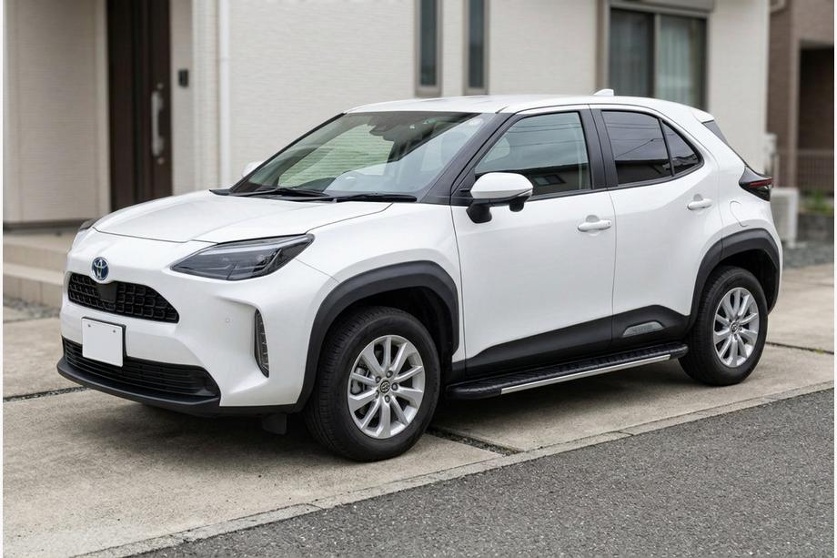 Toyota Yaris/Yaris Cross (XP210) 2020- гг. Боковые Подножки Bosphore Grey (2 шт., Алюминий) Image