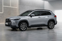 Toyota Corolla Cross 2020- гг. Боковые Подножки Maya V1 (2 шт., Алюминий) фото 1
