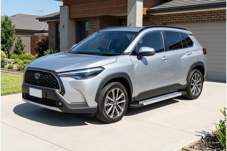 Toyota Corolla Cross 2020- гг. Боковые Подножки Vision New Grey (2 шт., Алюминий) Фото 1