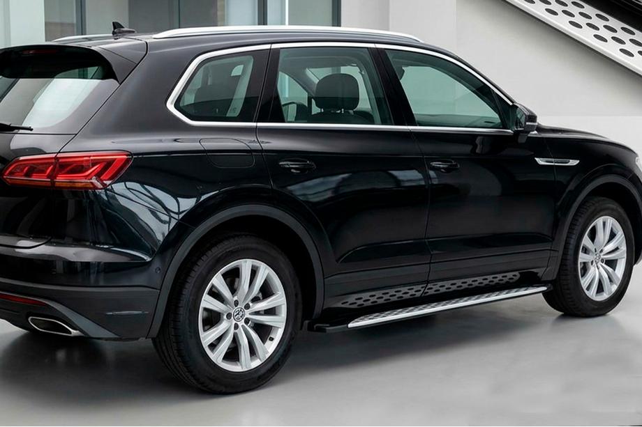 Volkswagen Touareg 2018- гг. Боковые Подножки Shining V1 (2 шт., Алюминий) Фото 1