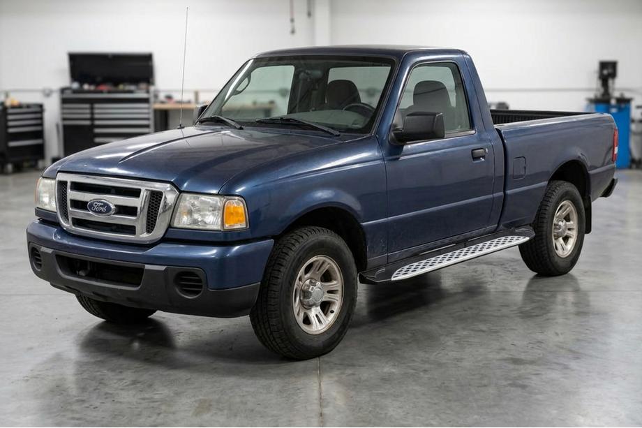 Ford Ranger 2002-2006 гг. Боковые Подножки Shining V1 (2 шт., Алюминий) Фото 1