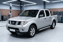Nissan Navara 2006-2015 гг. Боковые Подножки Shining V1 (2 шт., Алюминий) фото 1