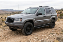 Jeep Grand Cherokee WJ 1999-2004 гг. Боковые Подножки Bosphore Black (2 шт., Алюминий) фото 1