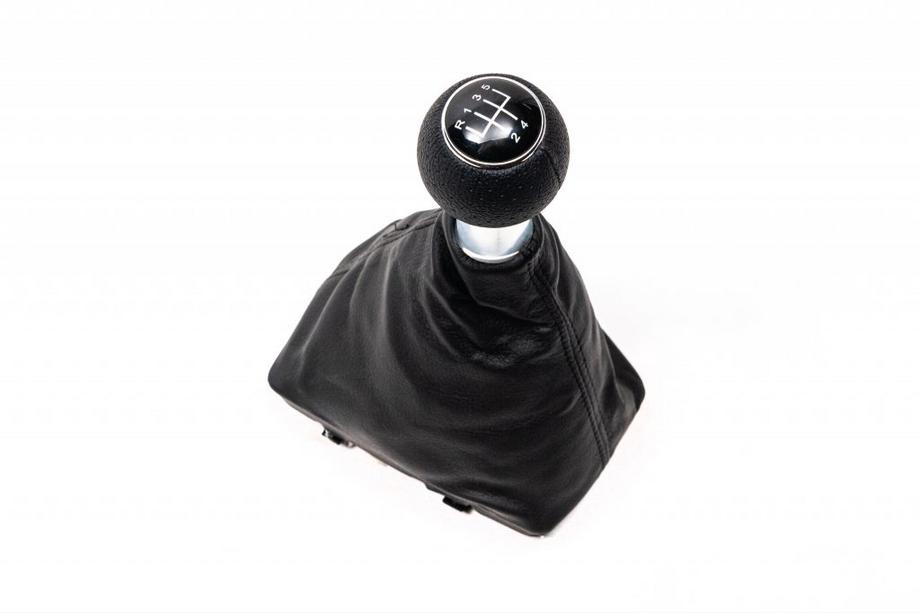 Audi A4 B7 2004-2008 гг. Ручка КПП + Чехол (Эко-кожа) 6-ступенчатая Image