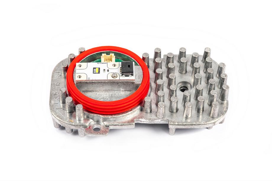 BMW 4 серия F32/F33/F36 2012-2020 гг. LED модуль фары 63117263051 (1 шт) Image