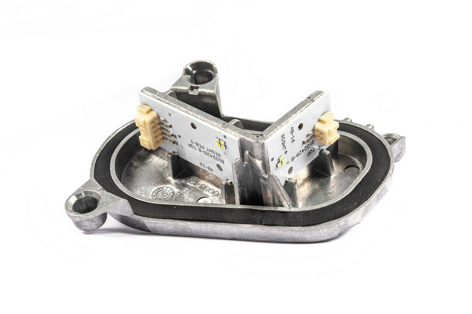 BMW 4 серия F32/F33/F36 2012-2020 гг. LED-модуль фары 63117493230 (1 шт, правый) Image