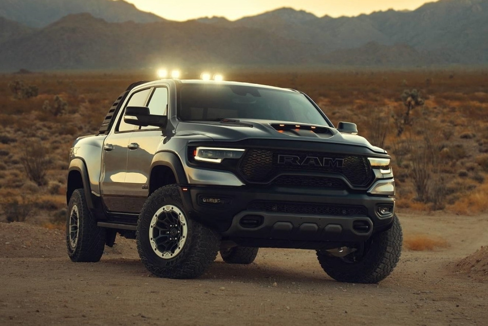 Ram 1500 TRX: обзор высокопроизводительного полноприводного пикапа
