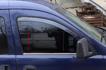 Opel Combo 2002–2012 гг. Молдинги стекол нержавеющая сталь (2 шт.) фото 1