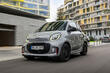 Smart EQ fortwo: стильный электромобиль для города фото 3