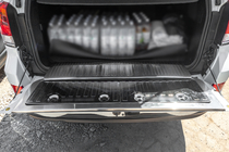 Toyota Land Cruiser 200 2007-2021 гг. Комплект вставок в багажник из нержавеющей стали фото 7
