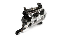 Toyota Land Cruiser 200 2007-2021 гг. Передняя фара левая 2016+ (Standard) фото 3