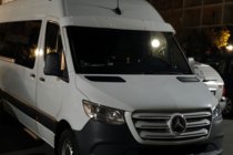 Volkswagen Crafter 2006-2016 гг. Козырек на лобовое стекло на раме (Белый, 5мм) фото 5