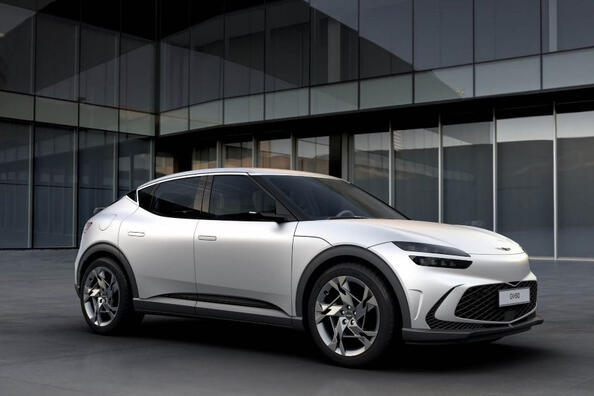 Genesis GV60: обзор роскошного электромобиля