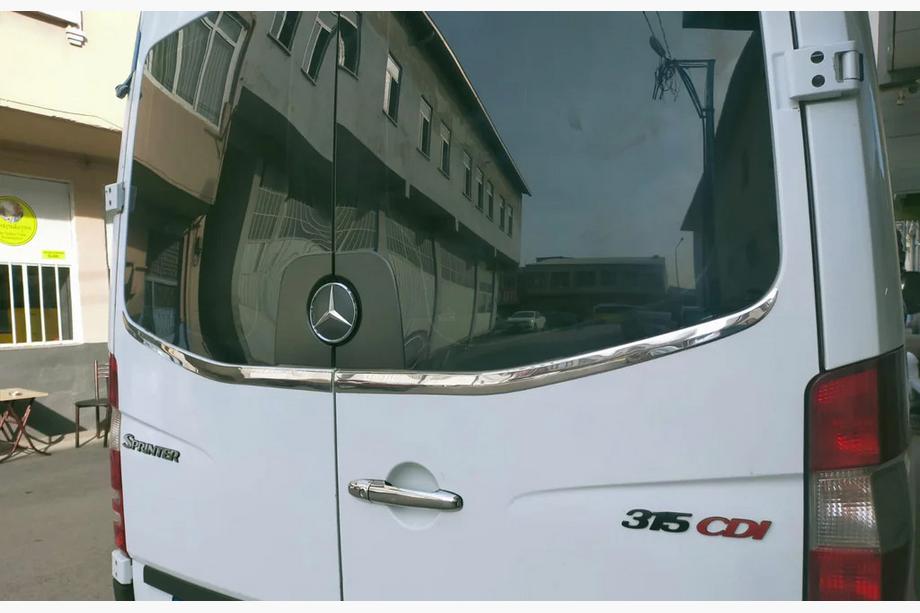 Mercedes Sprinter W906 2006–2018 гг. Молдинг заднего стекла Carmos (2 шт, нержавейка) Image