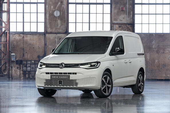 Volkswagen Caddy Cargo пятого поколения: надежный помощник для бизнеса фото 2