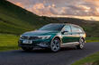 Volkswagen Passat Alltrack: универсал для любых дорог фото 1