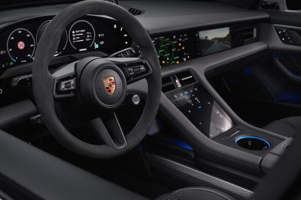 Обновленный Porsche Taycan 2024: быстрый, дальнобойный и еще более совершенный фото 5