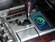 Lexus LX570/450d 2008-2022 гг. Комплект Беспроводной Зарядки Телефона (2007-2015) фото 2