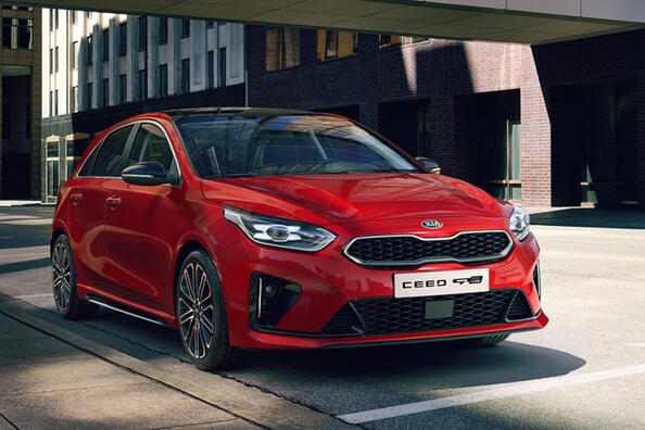 KIA Ceed GT: обновленный хот-хэтч для драйверов