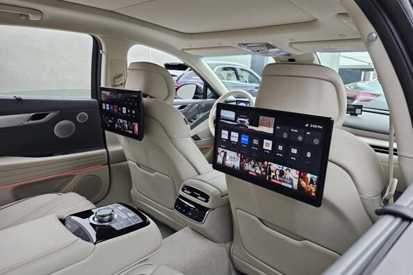 Genesis G80 2023: обновленный корейский премиум-седан стал еще ярче фото 7